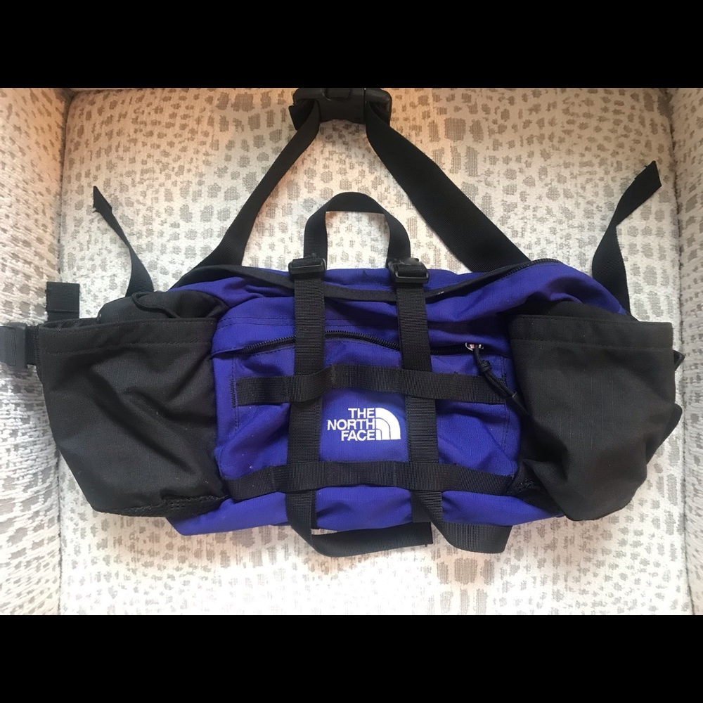 THE NORTH FACE LIKE NEW! 💟 WAIST PACK